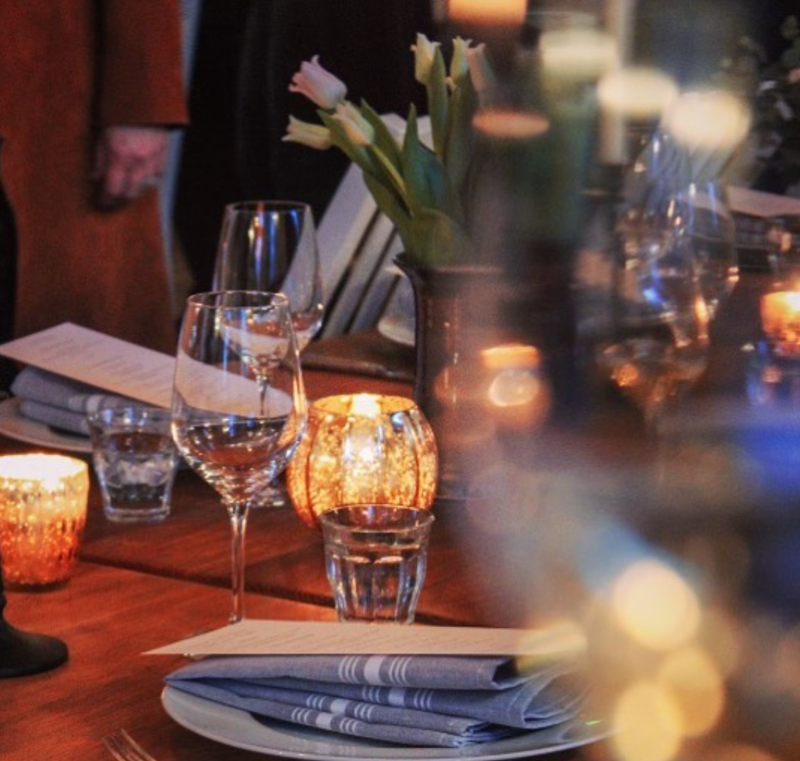 Restaurant atmosphere